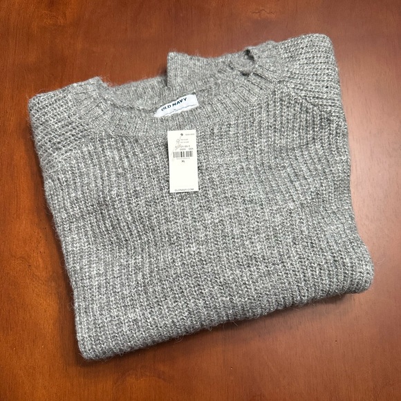 Old Navy Women’s Sweater XL - Picture 5 of 5